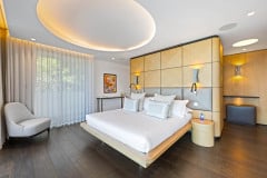 Room 1