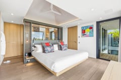 Room 4